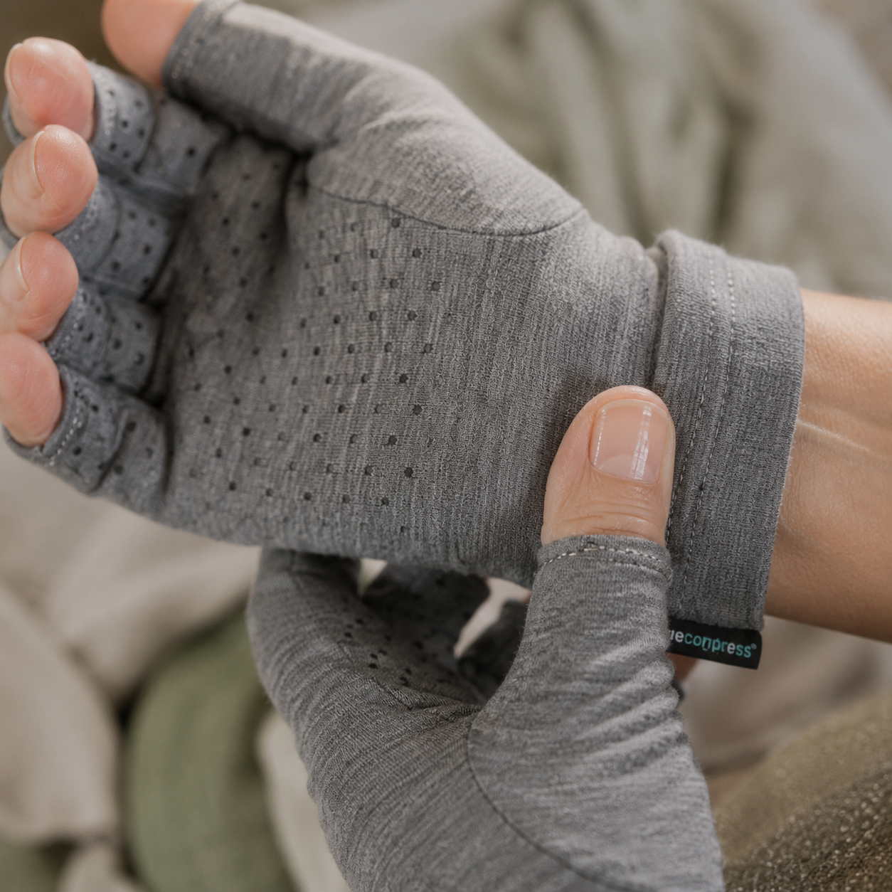 Guantes con compresión, NO MÁS ARTRITIS